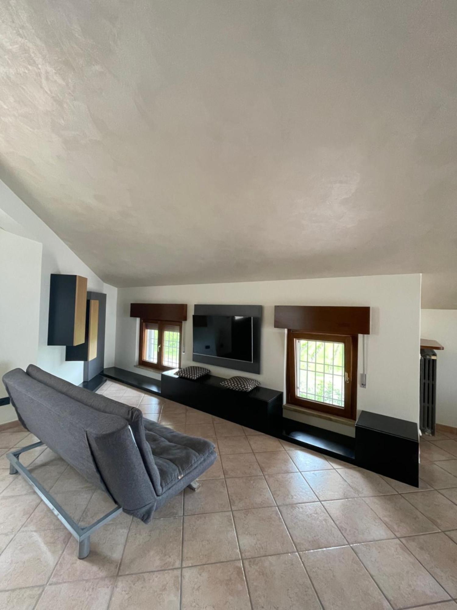 Casa Luigi - Appartamenti A Peschiera Del Garda Peschiera del Garda Quarto foto