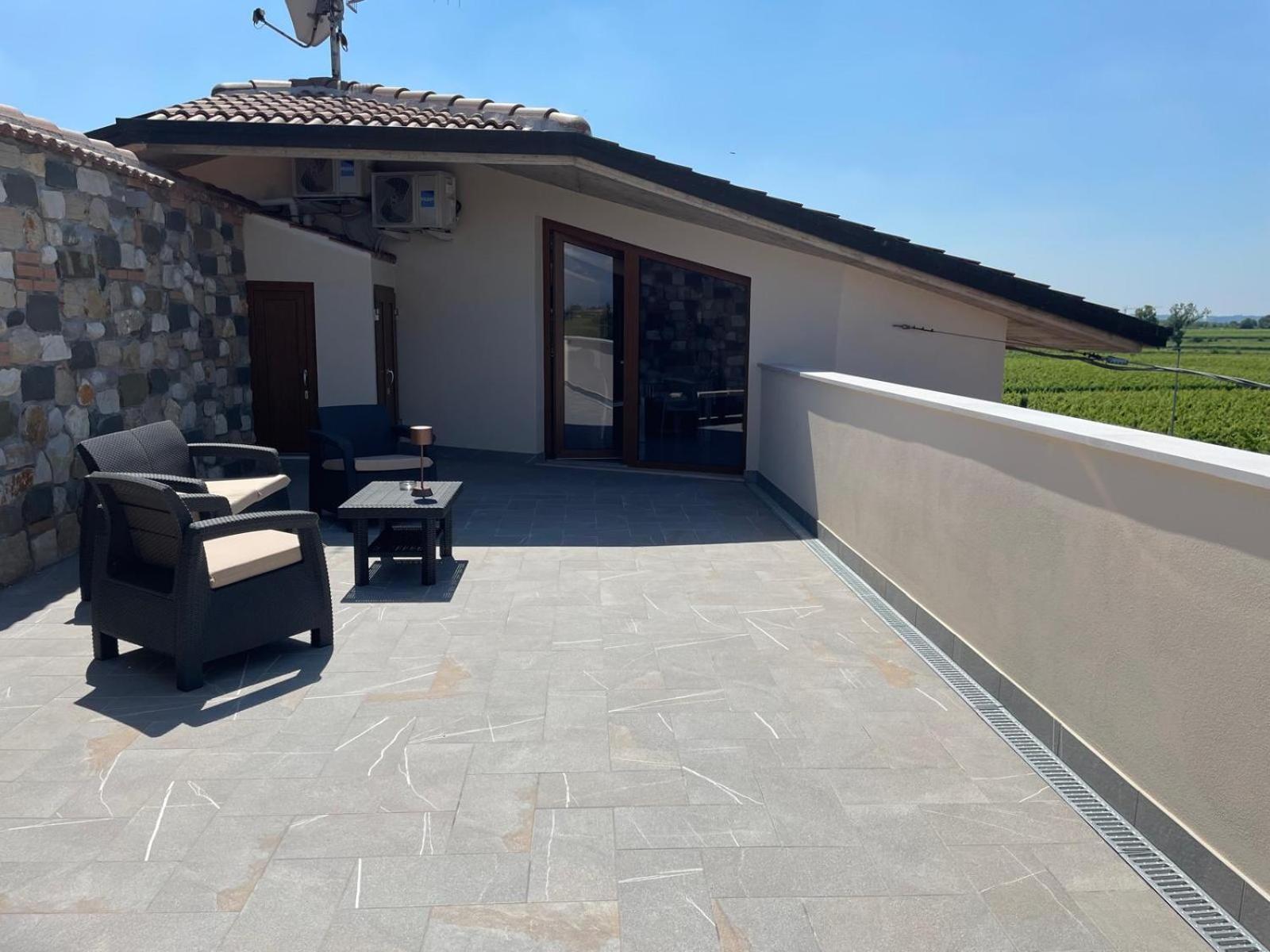 Casa Luigi - Appartamenti A Peschiera Del Garda Peschiera del Garda Exterior foto