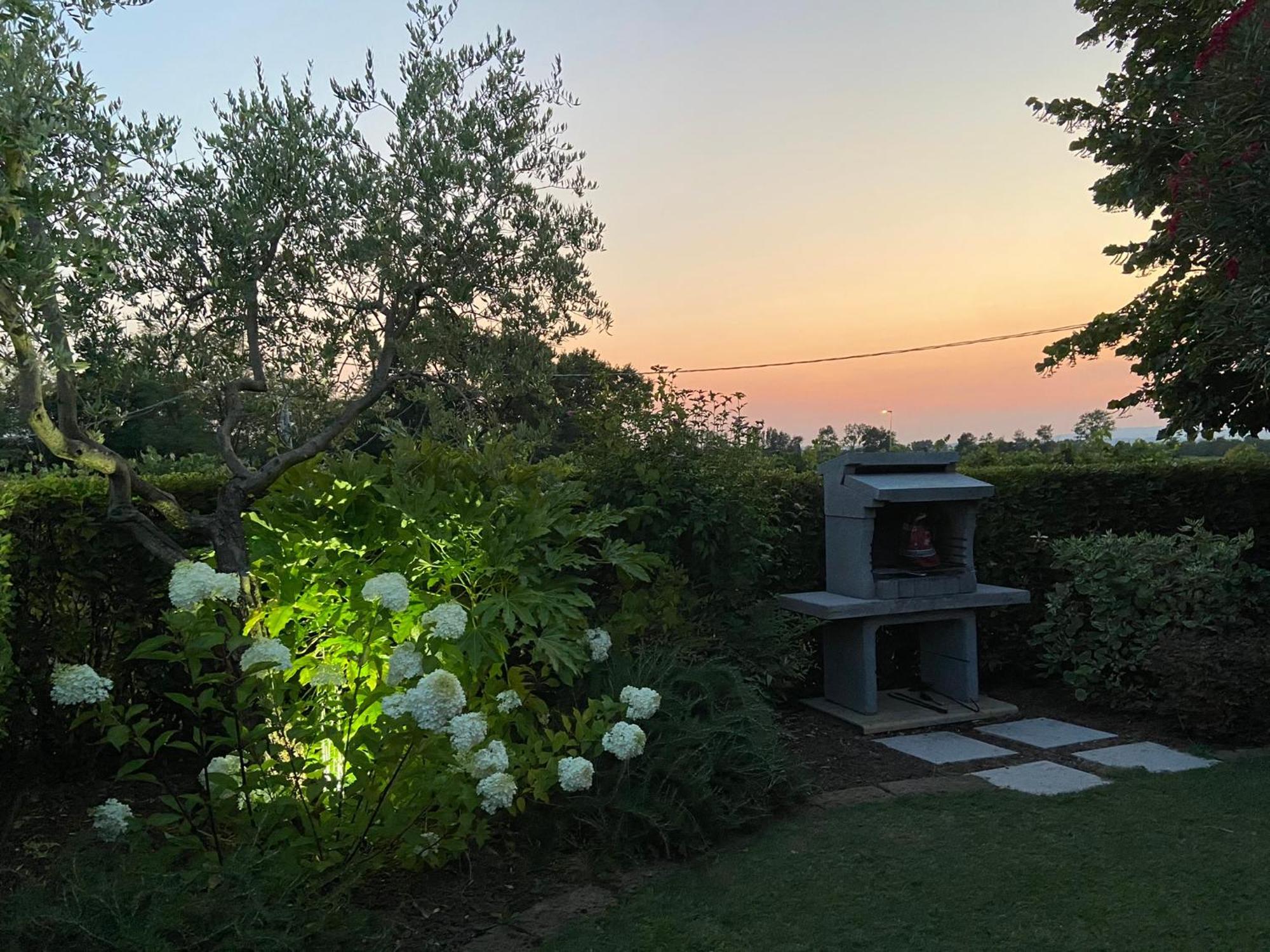 Casa Luigi - Appartamenti A Peschiera Del Garda Peschiera del Garda Quarto foto